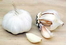 Raw-Garlic.jpg