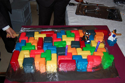 Tetris-Wedding-Cake.jpg