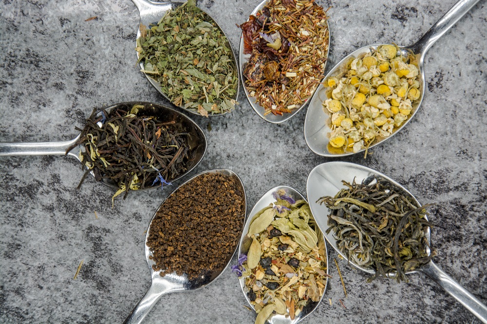 8 Best Teas For Losing Weight And Boosting Your Metabolism